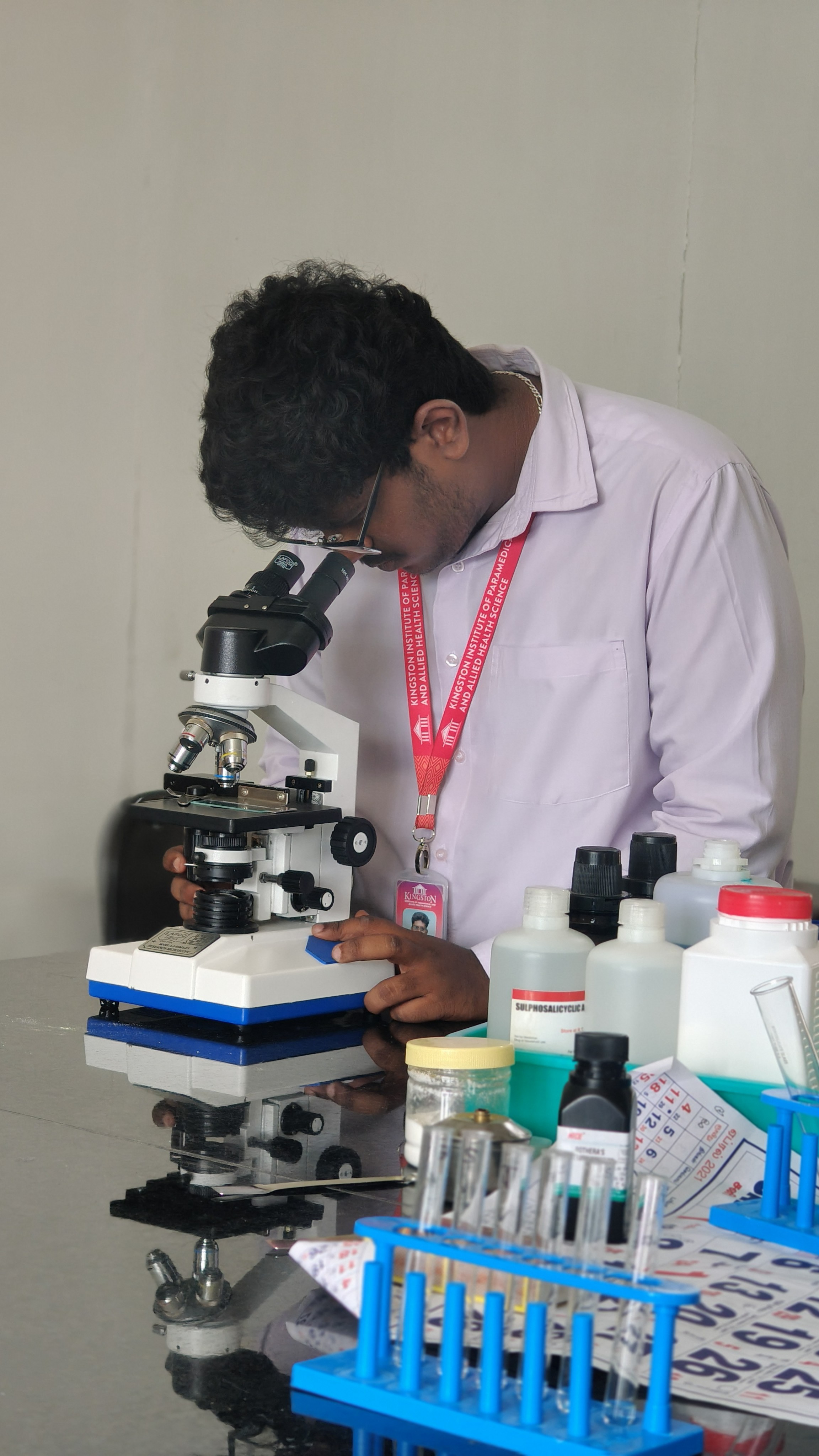 Advanced Lab Facilities 3