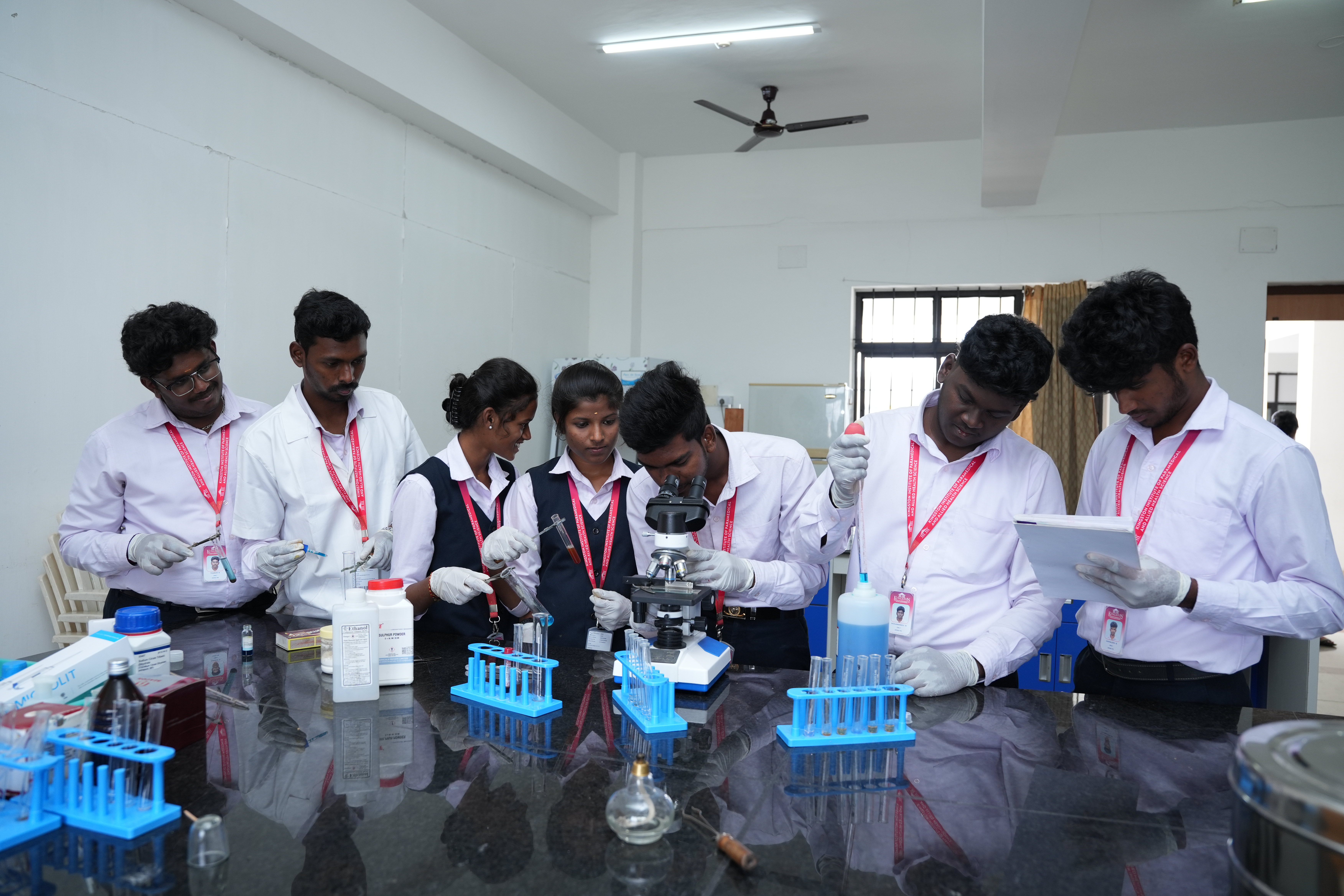 Advanced Medical Lab